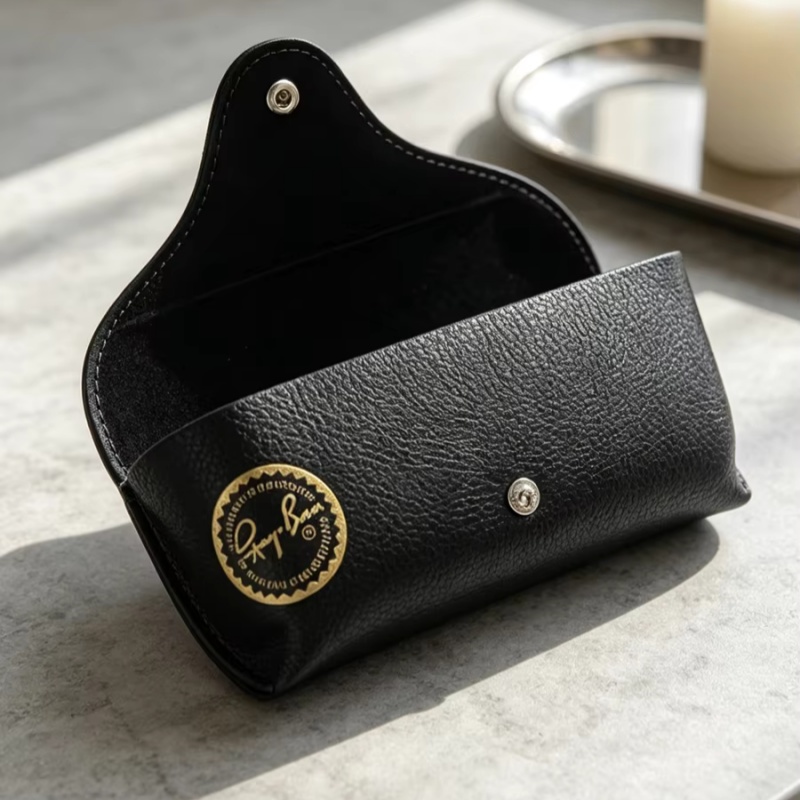 Travel Accessories Pouch For Men - Кожаный чехол для солнцезащитных очков Ray-Ban,