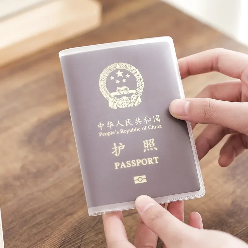 Прозрачный матовый водонепрони – обзор и цена Travel Accessories Useful